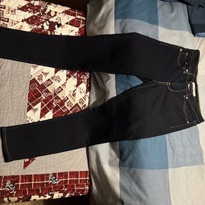 Levi’s jeans size 26. Never worn and in great condition